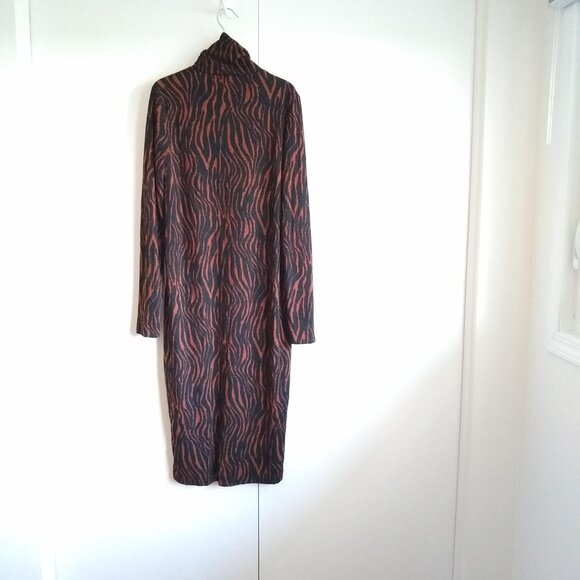 Zara fine knit jacquard animal print mock neck sweater dress - Picture 2 of 7